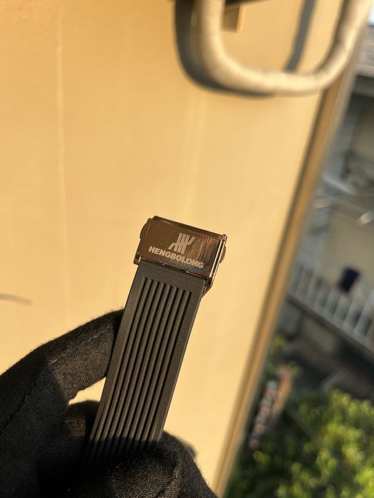 Часовник Hengbolong НАМАЛЕН!