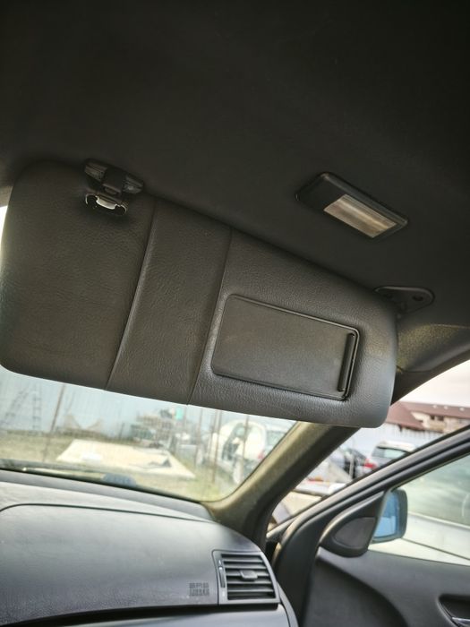 Vând plafon negru BMW e46   Sedan