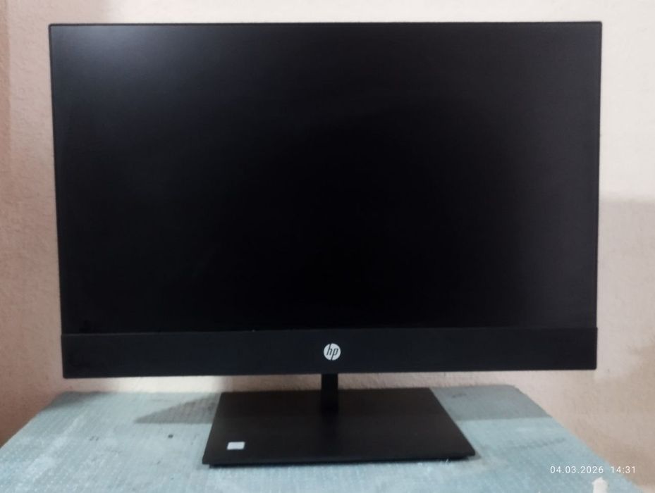 Моноблок HP 24" i3