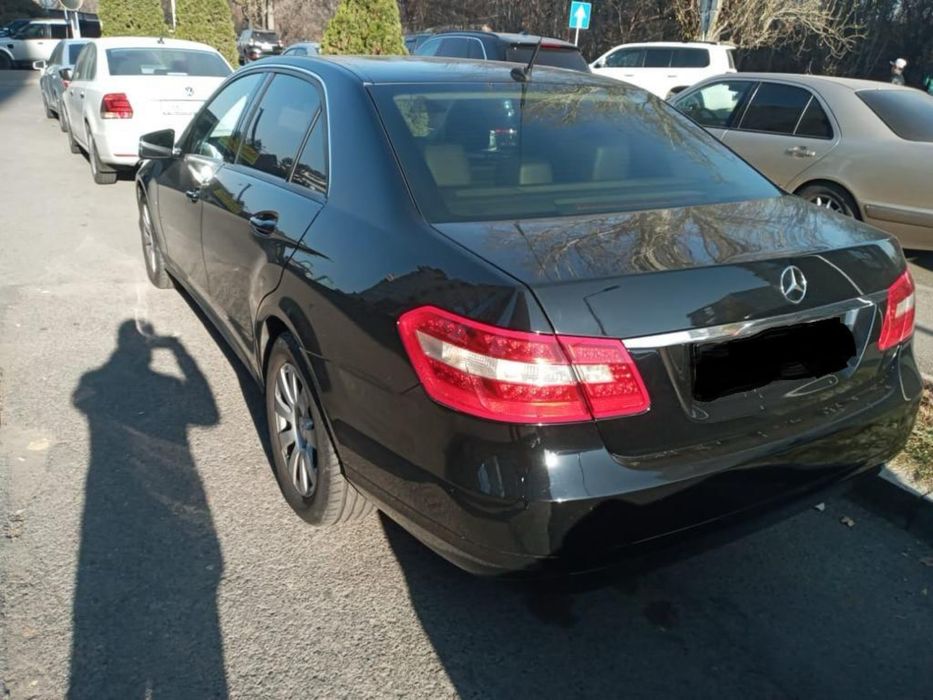 Продам Mercedes Benz, E200