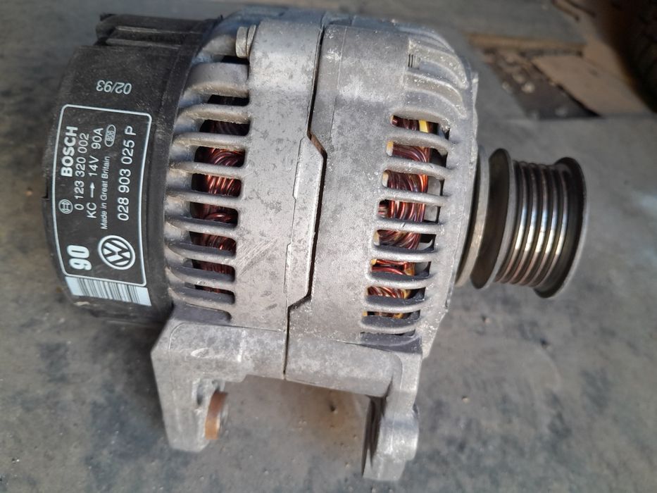 Генератор БОШ. Ауди, Фольксваген.