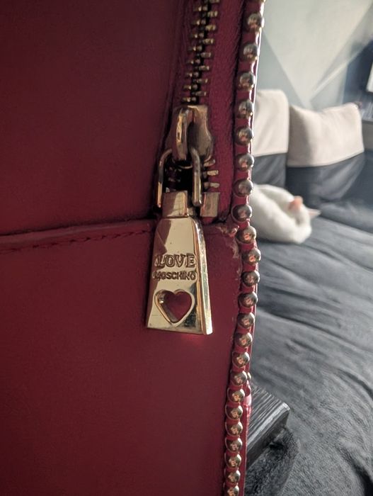 Червена раница Moschino