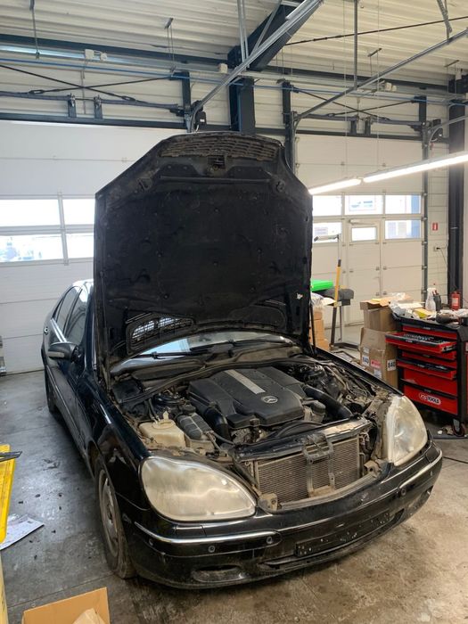 Dezmembrez Mercedes S430 W220