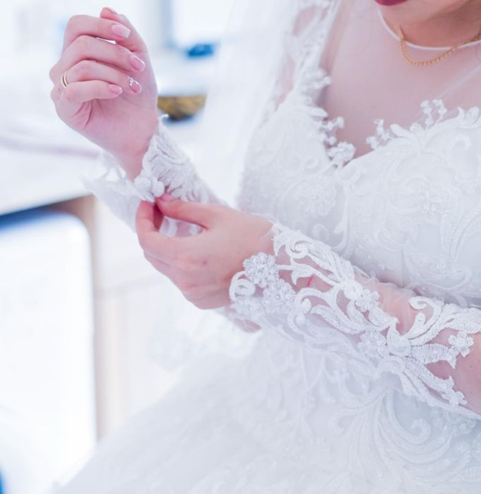 Свадебное платье