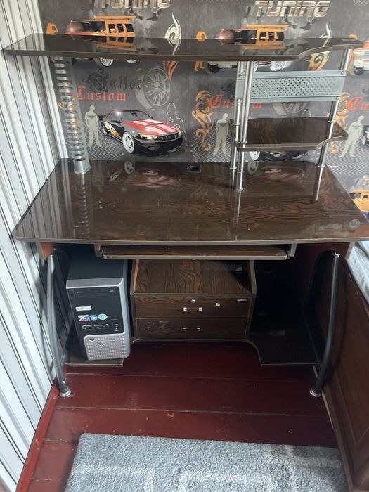 Продам полку б/у !