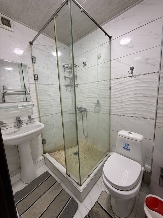 Чилонзор-24 Квартал 3/2/4/Срочно Сотилади