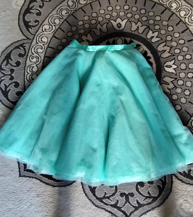 Юбки  тёплая  42-44 р