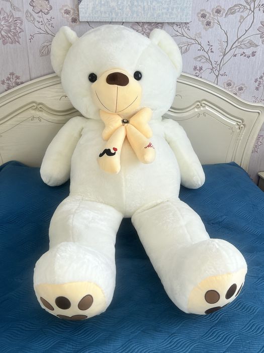 Продаю мишку белую
