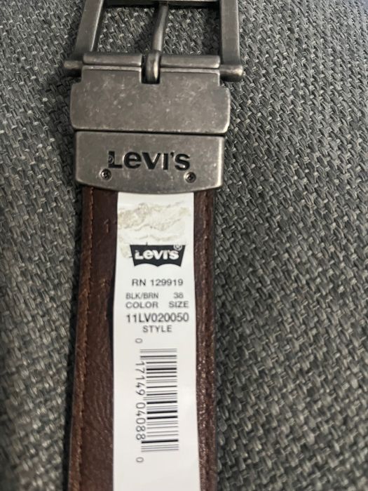 LEVI’S кожен колан