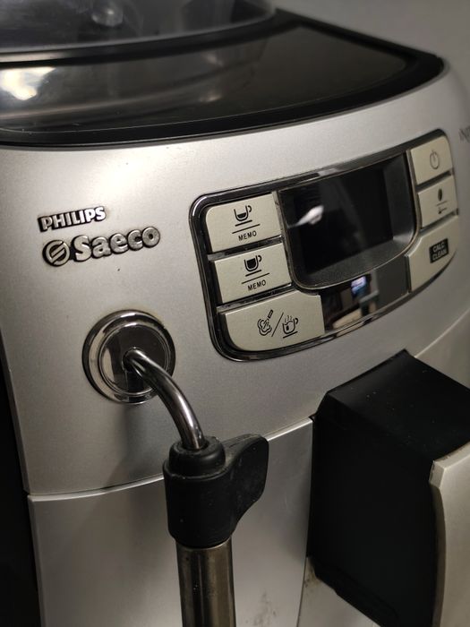 Кафемашина Saeco Intelia