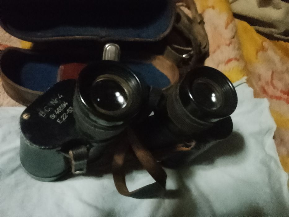 Binoclu IOR 8x30 ,350 lei