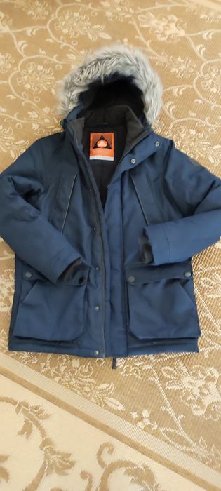 Продается куртка зимняя на рост 162-164