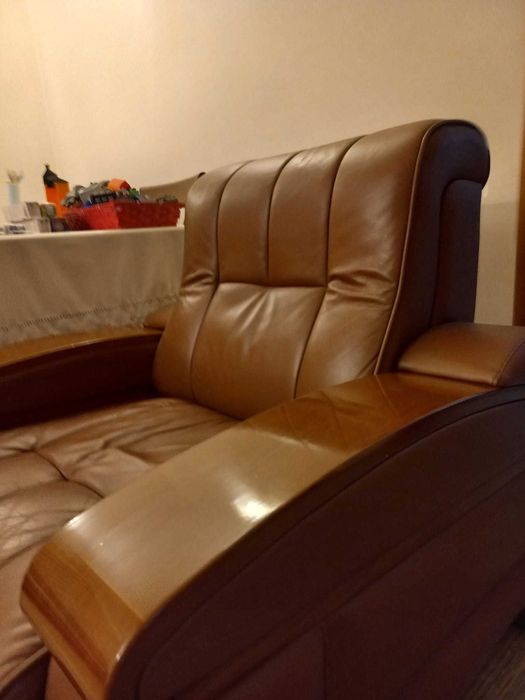 Vând fotoliu piele naturala