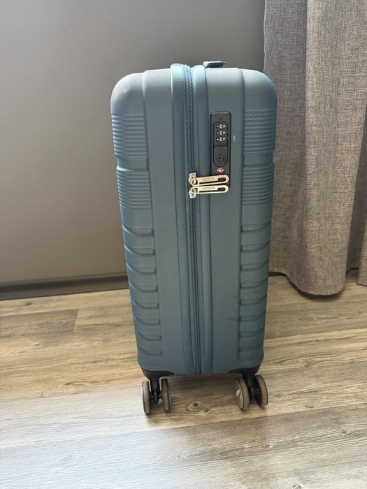 Куфари American Tourister