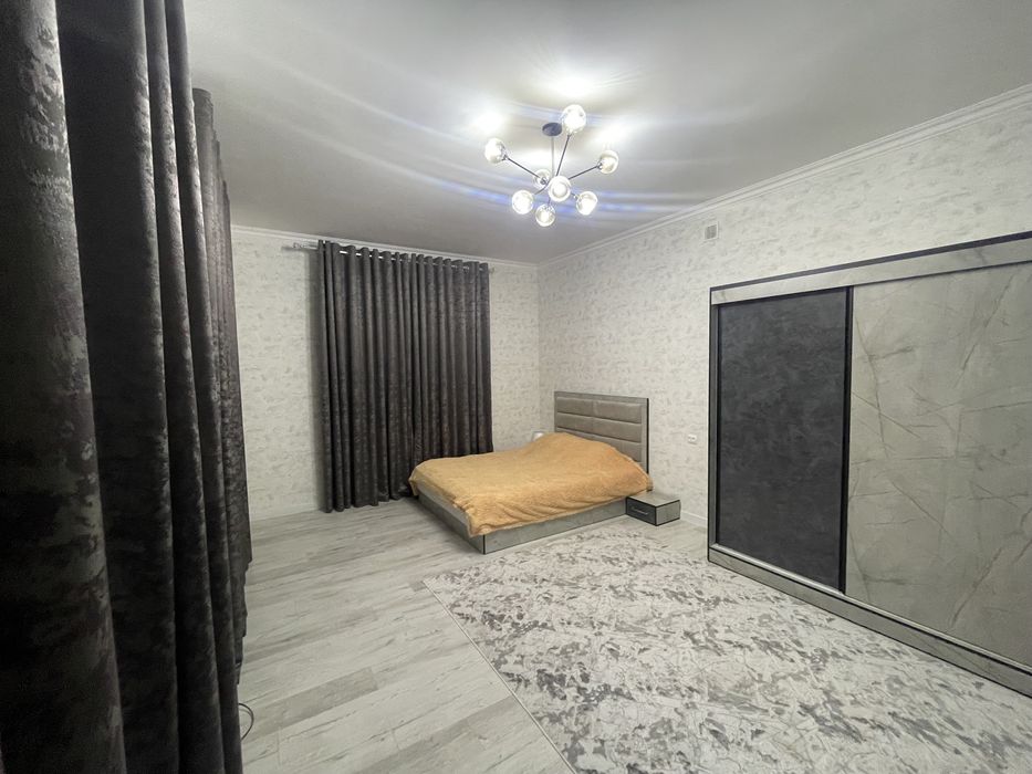 Срочно продается коттедж в центре