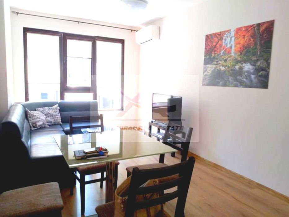 Дава се под наем Четиристаен апартамент в Варна, Левски - 100 кв.м за 750 € - Снимка #1