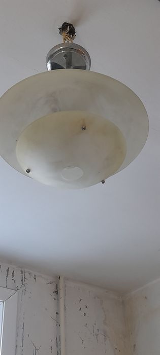 Продам люстру.б/у