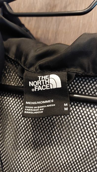Яке Размер М - The North Face Antora чисто ново