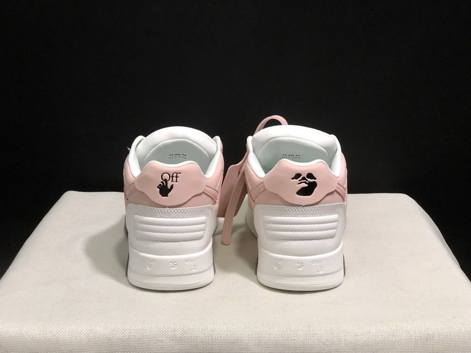 Off White Out off office 2025