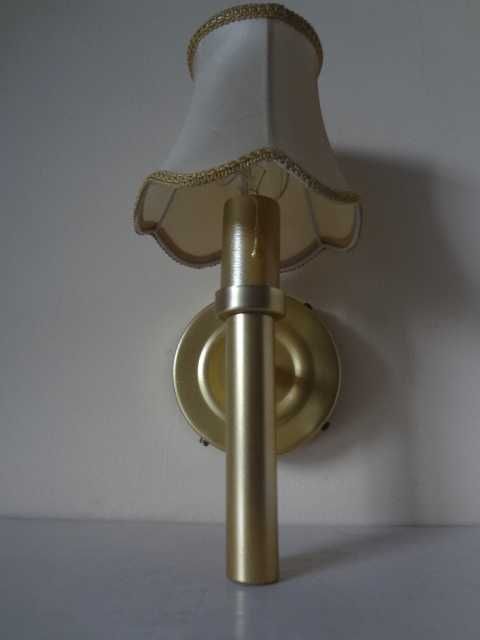 Аплик за стена - класически стил