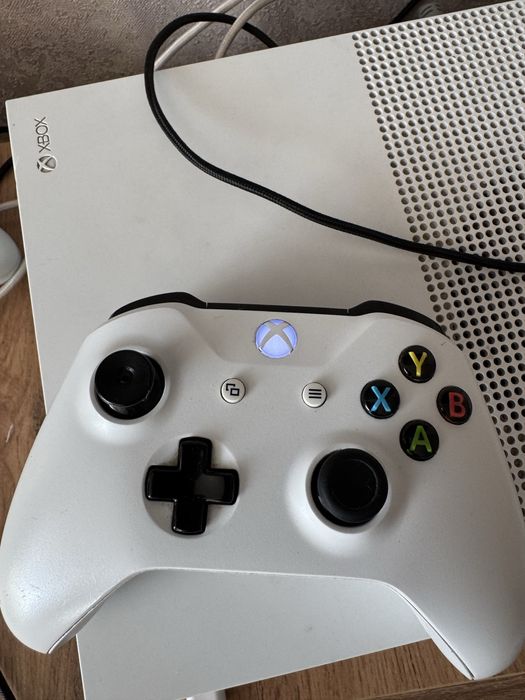 Продам xbox series s