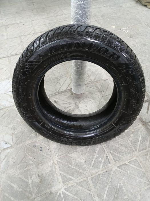 Продам 1 зимнюю резину Dunlop 195/65R15