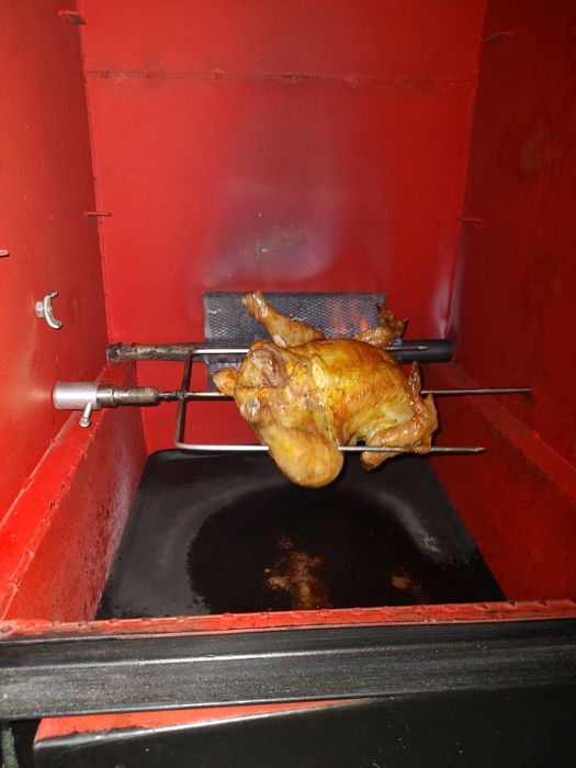 Влак 4в1 пушилня, грил, барбекю и пици