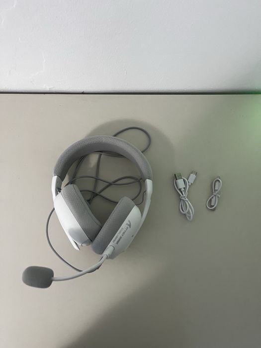 Căști gaming Attack Shark L68 Pro, wireless / cu fir, alb, stare impecabilă