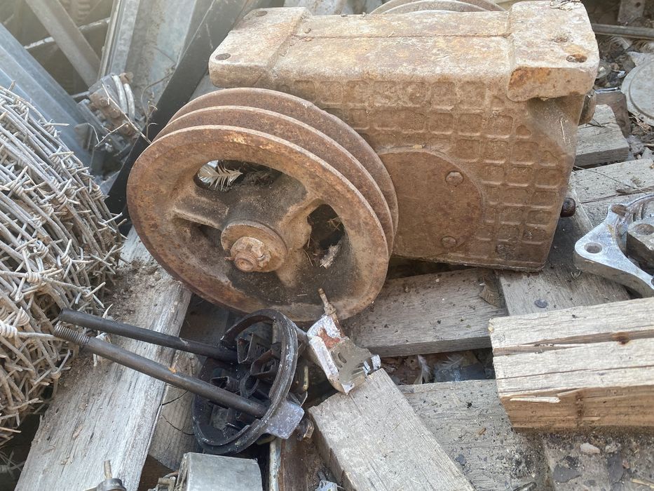 Редуктор для ротера трёхрядках для комбайна 60000