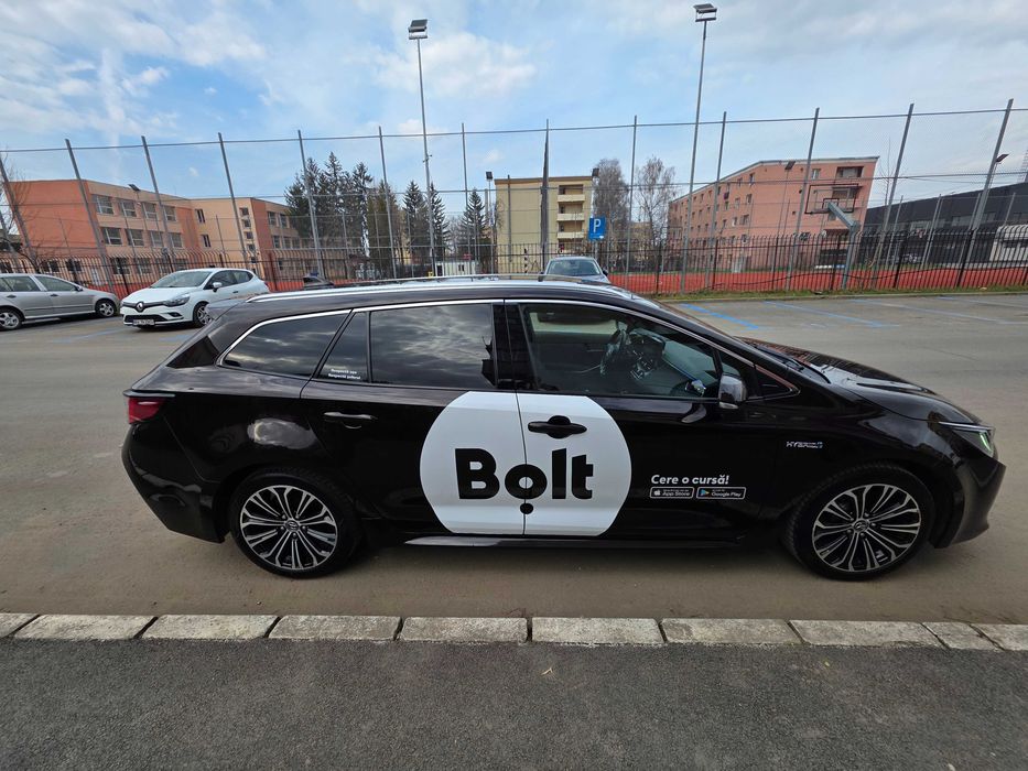 TOYOTA Corolla Tourer 1.8 Hybrid 122CP