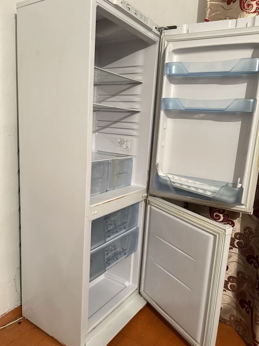 Холодильник сатылады