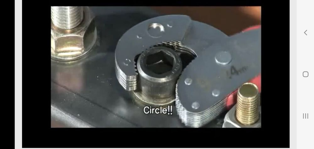 Универсальный ключ Magic Wrench