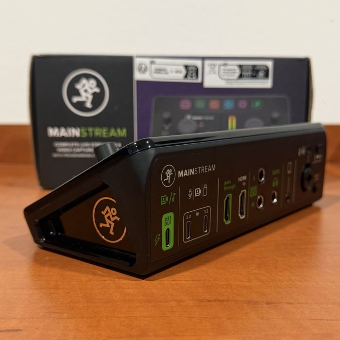 Mackie MainStream | Interfață Audio Video Completă | Streaming Live și Captură Video cu Butoane de Control Programabile