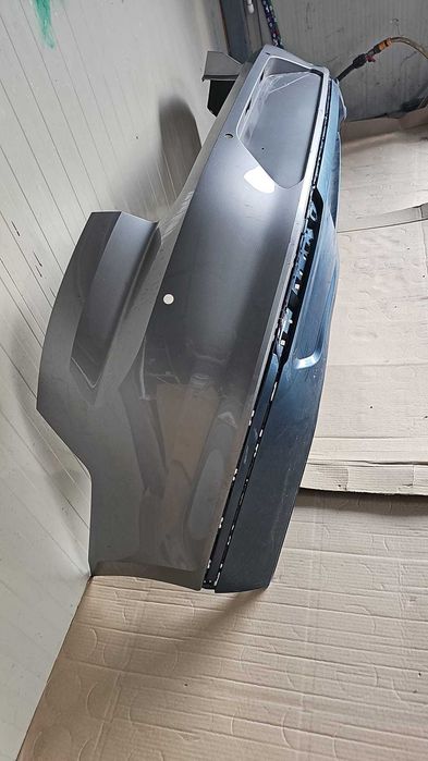 Bara fata spate. Aripa. vw passat b8 break  Si berlina bara fata trager far carenaj
