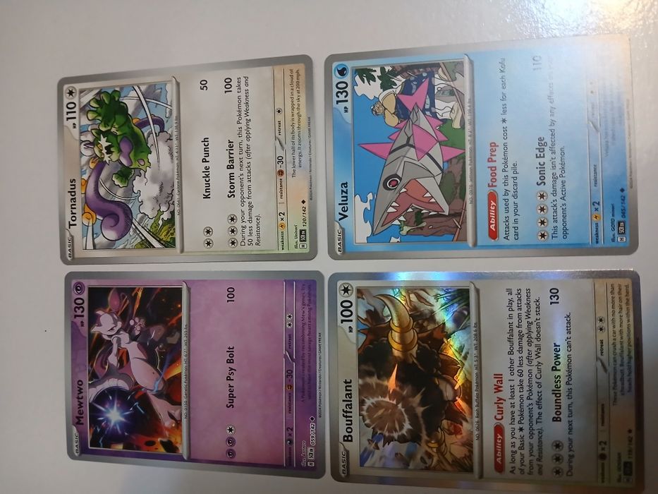 Cărți pokemon 36 lei