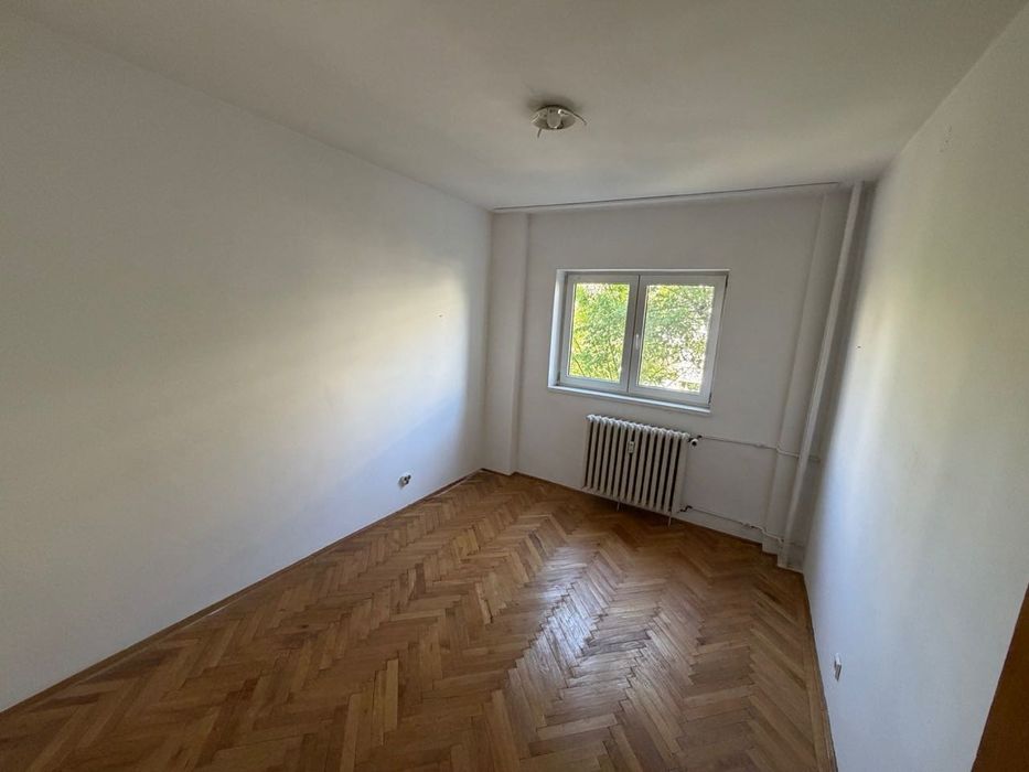 Apartament 4 camere - Crangasi - Proprietar