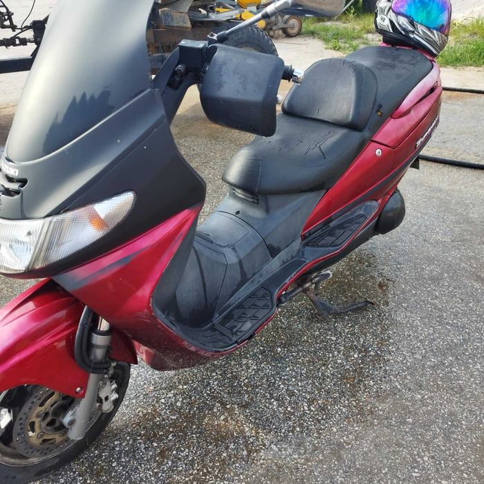 Сузуки Бъргман SUZUKI Burgman 400