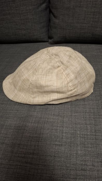 Palarie/Basca bej-alb, marime L (59/60)