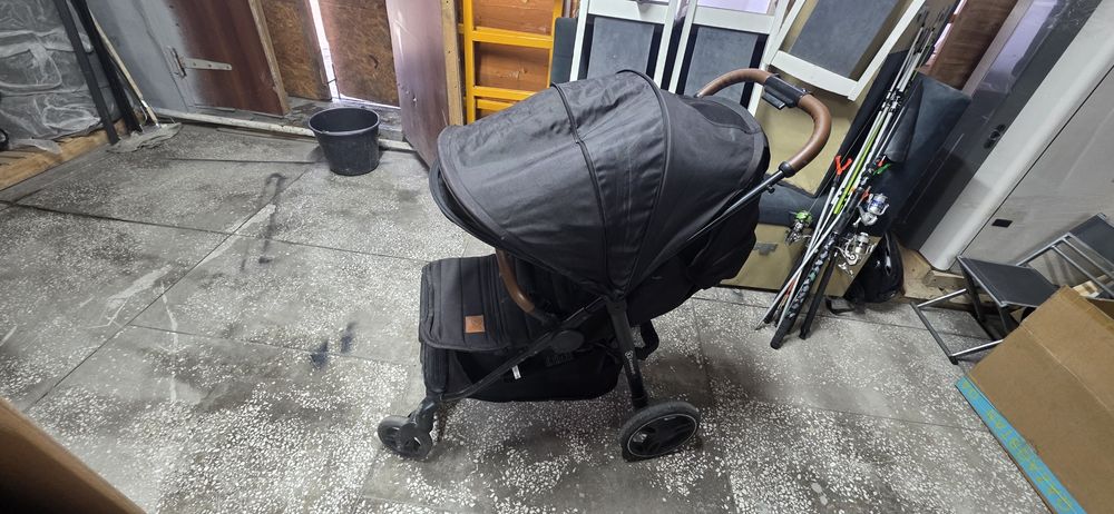 Продам коляску детскую