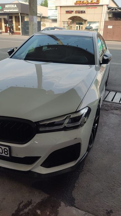 Продам фару левую от Bmw G90