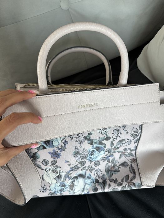 Нова Чанта Fiorelli