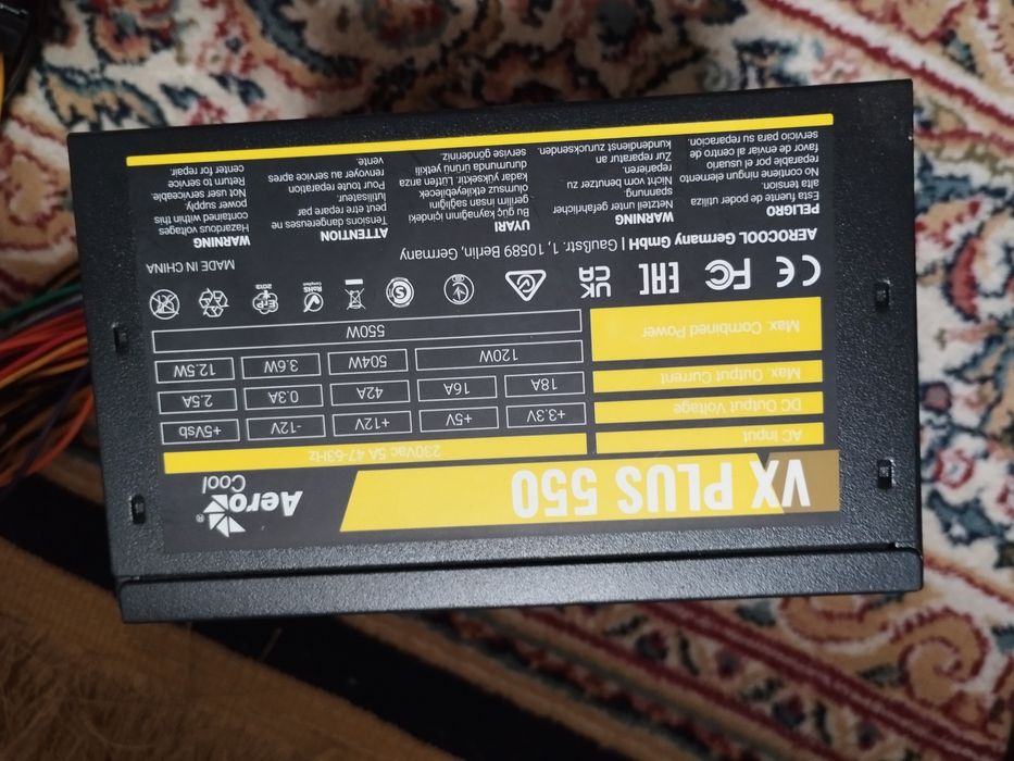 Блок питания aero cool