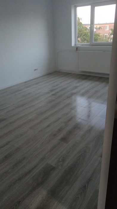 Apartament cu 3 camere