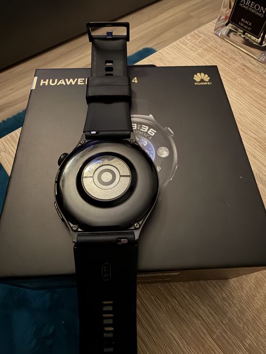 Vand Huawei Watch 4
