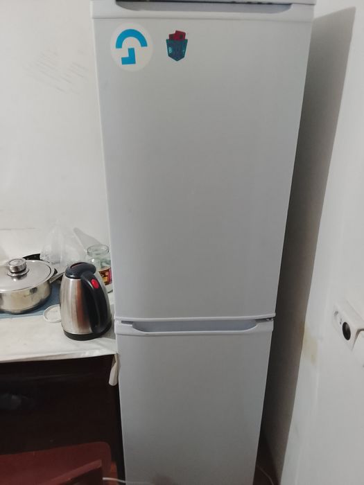 Продам холодильник