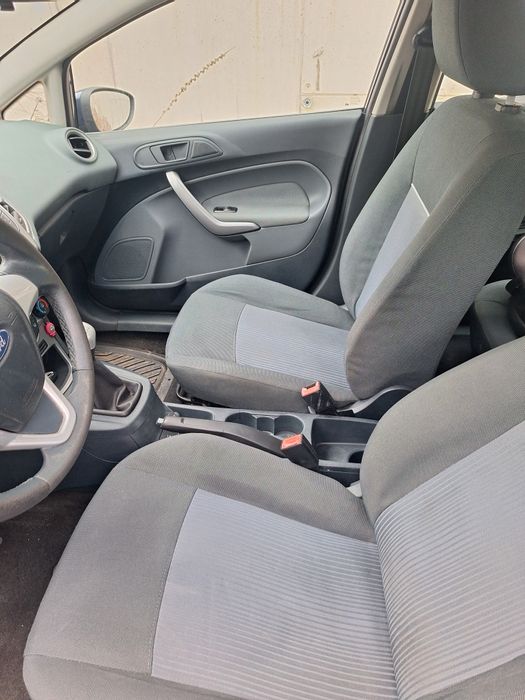 Ford Fiesta, 1,25 бензин, отлична, реални 166 000 км.