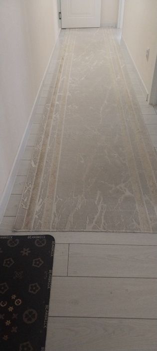 Ковровая дорожка  продам