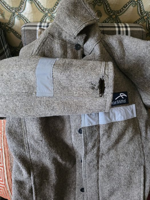 Продаю  суконную куртку