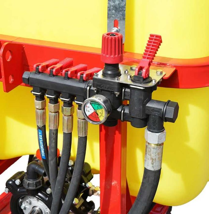 Pompa de erbicidat 400 Litri diuze triple erbicidator THOR nou Agramix