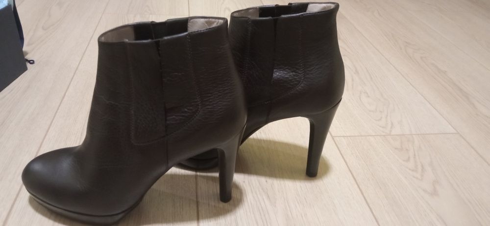 Кафяви боти естествена кожа